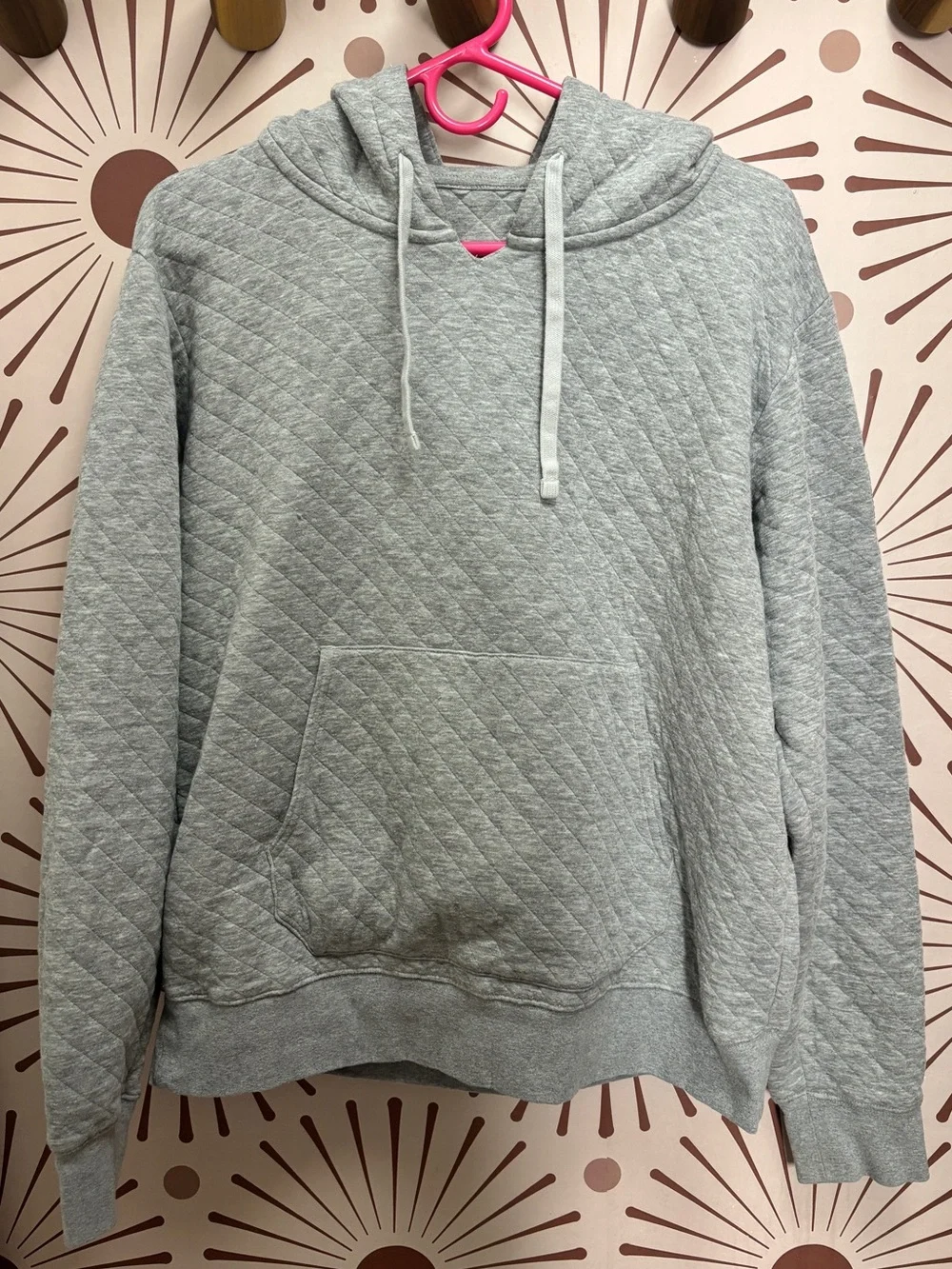 ALO Yoga Quilted Crewneck Hoodie Sweatshirt - Light Gray